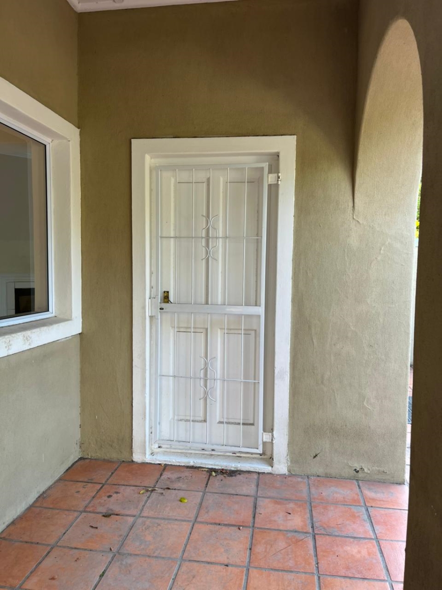 To Let 3 Bedroom Property for Rent in Audas Estate Western Cape